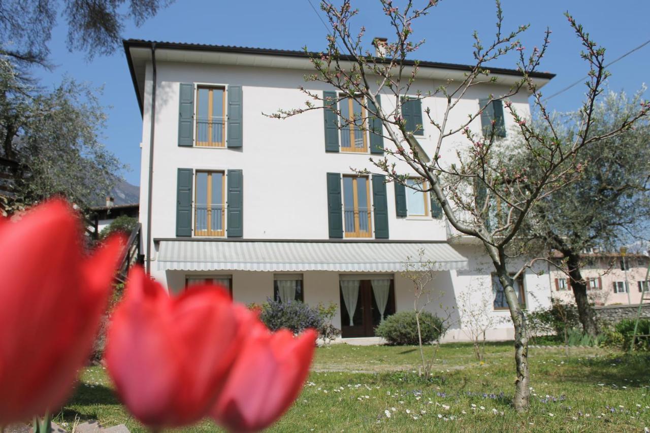 Hotel Garni Delle Rose Ceniga Екстер'єр фото